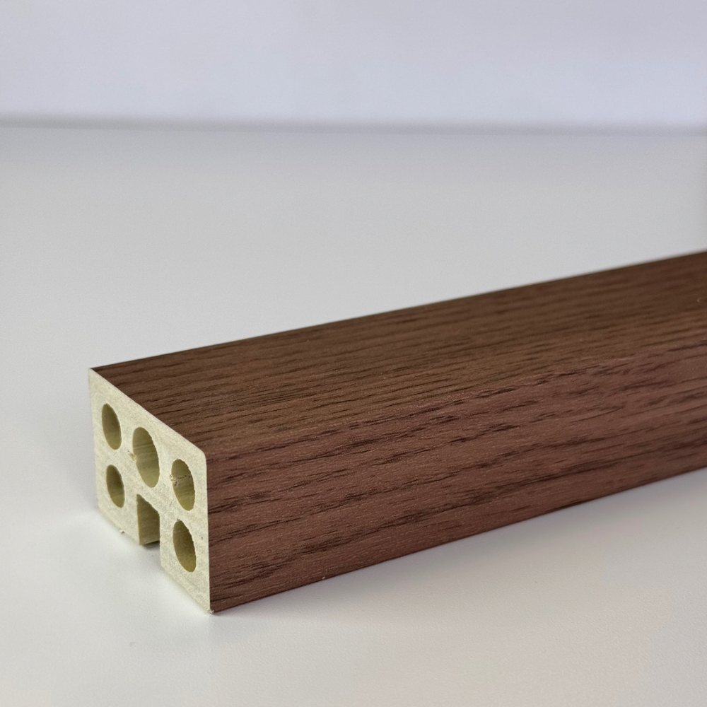 Stick sherwood pecan/Рейка Шервуд пекан 2800*40*25 (1кор=24шт)